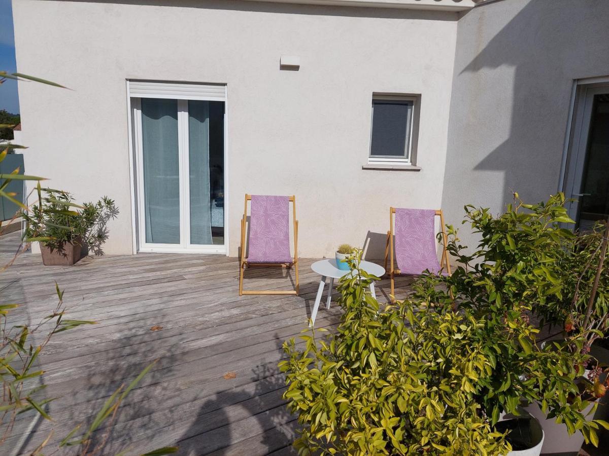 Magnifique suite familiale Nans-les-Pins Extérieur photo